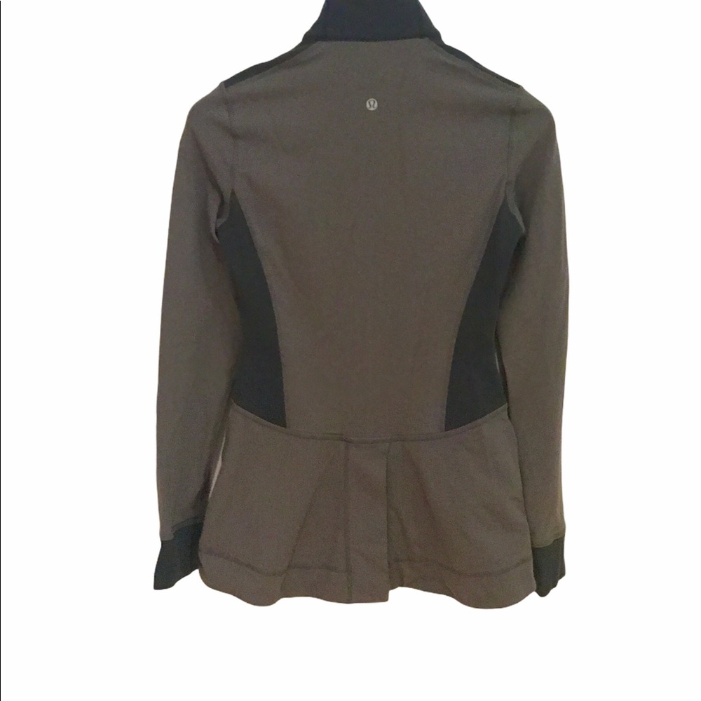 Lululemon Define Jacket - Picture 3 of 10